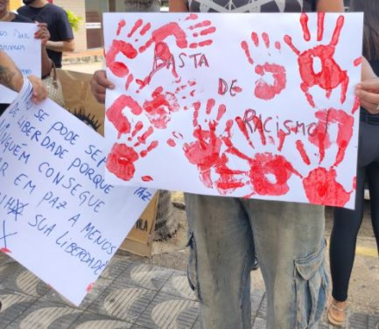 Manifestação contra racismo movimenta ruas de Itaúna