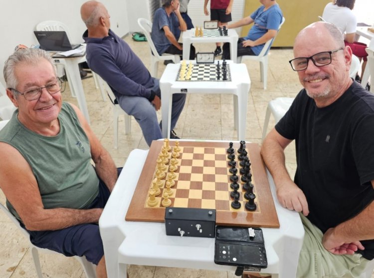 XADREZ - Itaúna é destaque  em Campeonato  na cidade de Arcos