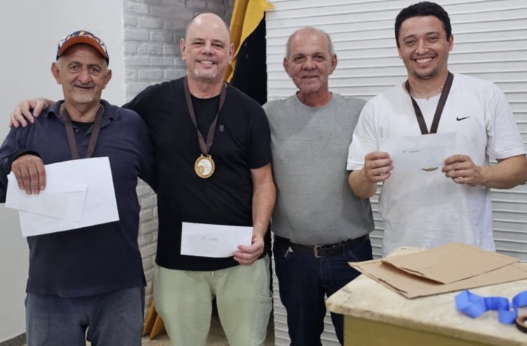 XADREZ - Itaúna é destaque  em Campeonato  na cidade de Arcos