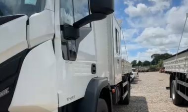 Secretaria de Infraestrutura recebe novos caminhões