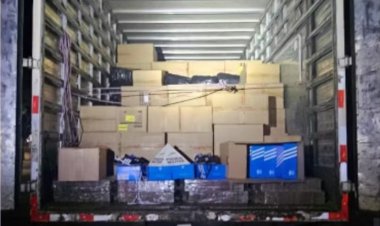 PM apreende 7 mil pares de tênis falsificados na cidade de Oliveira