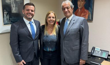 Hidelbrando Neto e Gláucia em Brasília