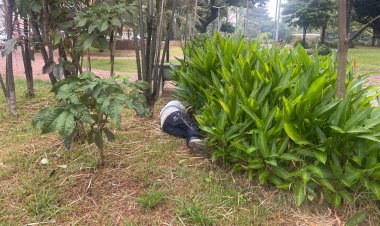 Ocupação da Praça continua sem solução