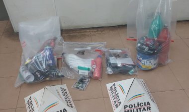 Quatro pichadores são presos