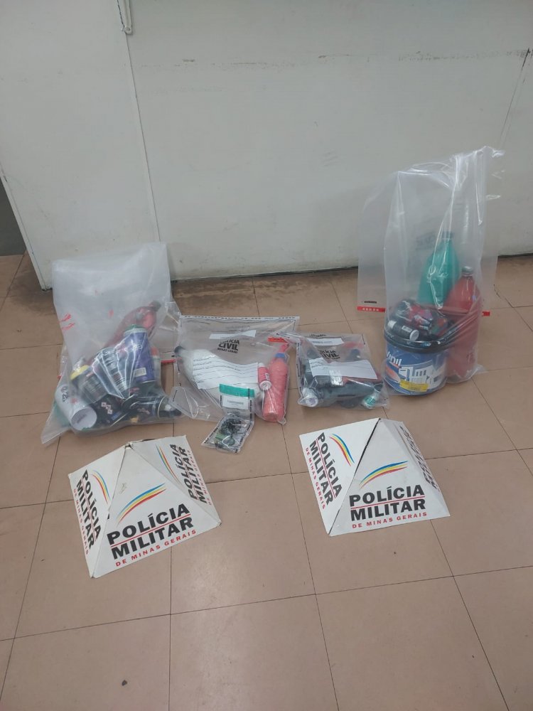 Quatro pichadores são presos