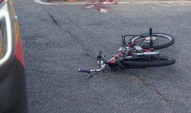 ACIDENTE NA JOVE SOARES - Colisão entre veículo e bicicleta motorizada deixa jovem ferido