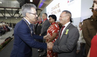 HOMENAGEM - FBAC recebe Medalha da Inconfidência