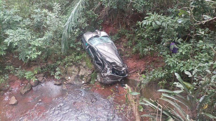 Dois acidentes na MG-050 no último sábado