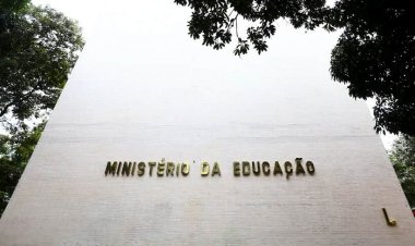 NOVAS REGRAS - MEC proíbe educação a distância em cinco cursos
