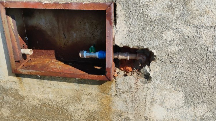 Marginais furtam medidores de água em várias ruas do Centro