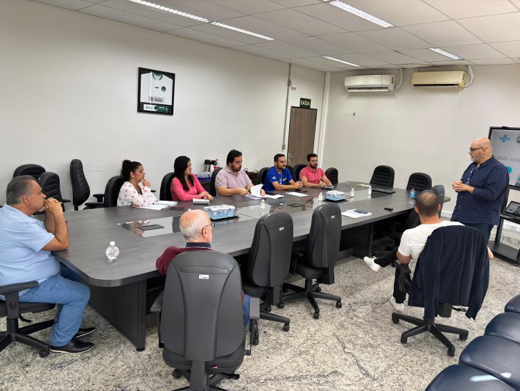 Prefeitura recebe consultores do Sebrae