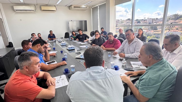 Prefeito e vereadores alinham  mudanças na marcação de consultas