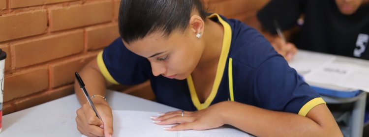 ENEM - Estudantes da rede pública terão pré-inscrição automática