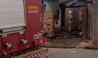 Incêndio atinge casa no Aeroporto