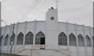 Mulher é suspeita de furtar igreja em Itaúna