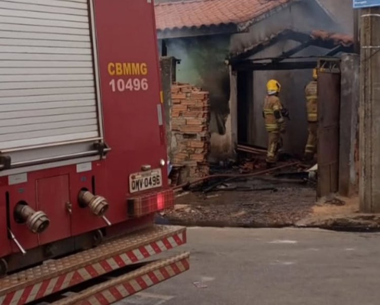 Incêndio atinge casa no Aeroporto