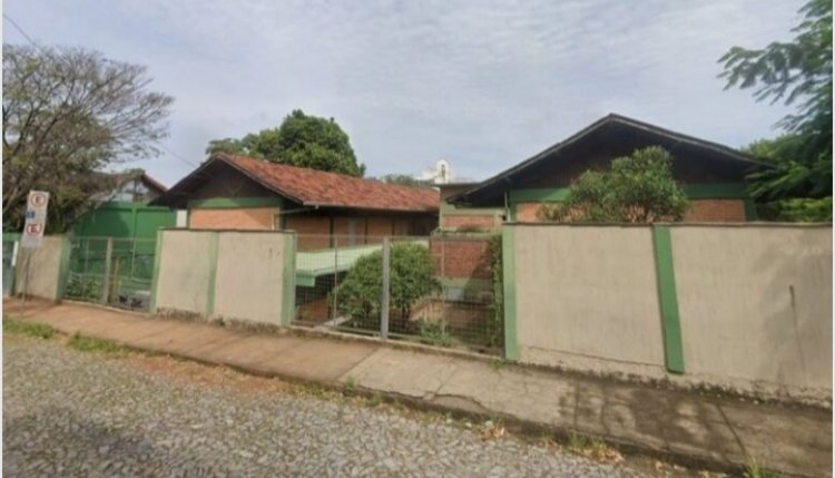 Justiça mantém apreensão de adolescente que agrediu professora e diretora em Divinópolis