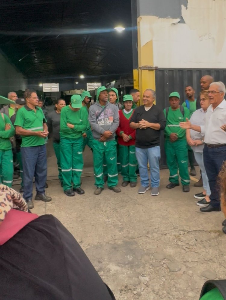 Varrição e coleta de lixo voltam a atuar juntos em Itaúna