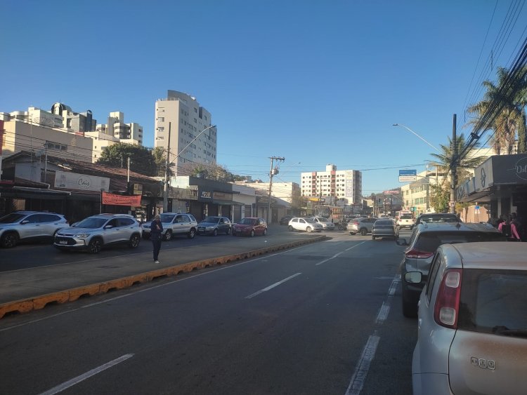 CADÊ A POLÍCIA QUE DEVERIA ESTAR AQUI?