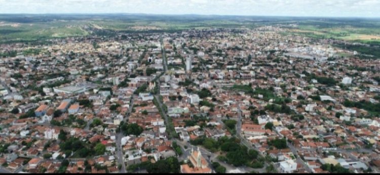 Família é brutalmente assassinada em Curvelo, Minas Gerais