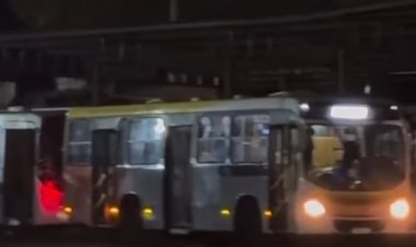 Greve de ônibus da ViaSul interrompe serviço em Itaúna nesta manhã