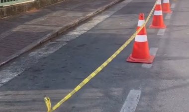 Divisão de Trânsito sinaliza rua Silva Jardim após confusão na Praça da Matriz
