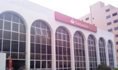 Santander suspende fechamento de agência em Itaúna após pressão sindical
