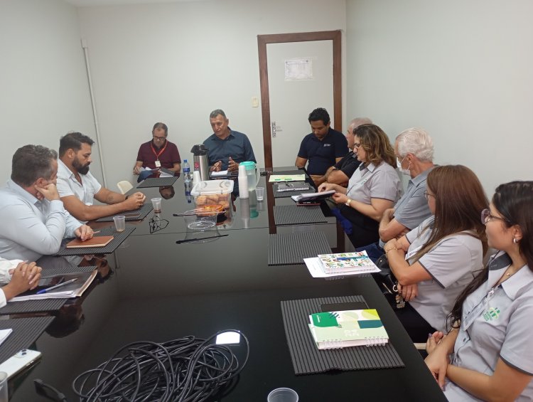 Comissão de Saúde de Itaúna e Hospital Manoel Gonçalves e Secretaria de Saúde debatem fortalecimento da rede municipal