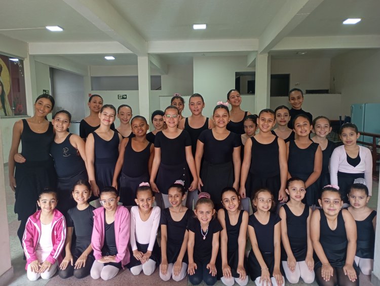 Vereador Rosse Andrade resgata projeto social "Dançando e Encantando" e leva arte e oportunidade para crianças de Itaúna