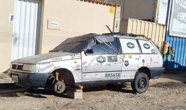 A voz do povo - Carro “abandonado” incomoda moradores