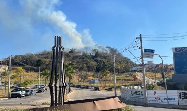 Incêndio é registrado no Morro do Sol