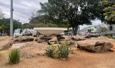 FONTE LUMINOSA VAI FUNCIONAR