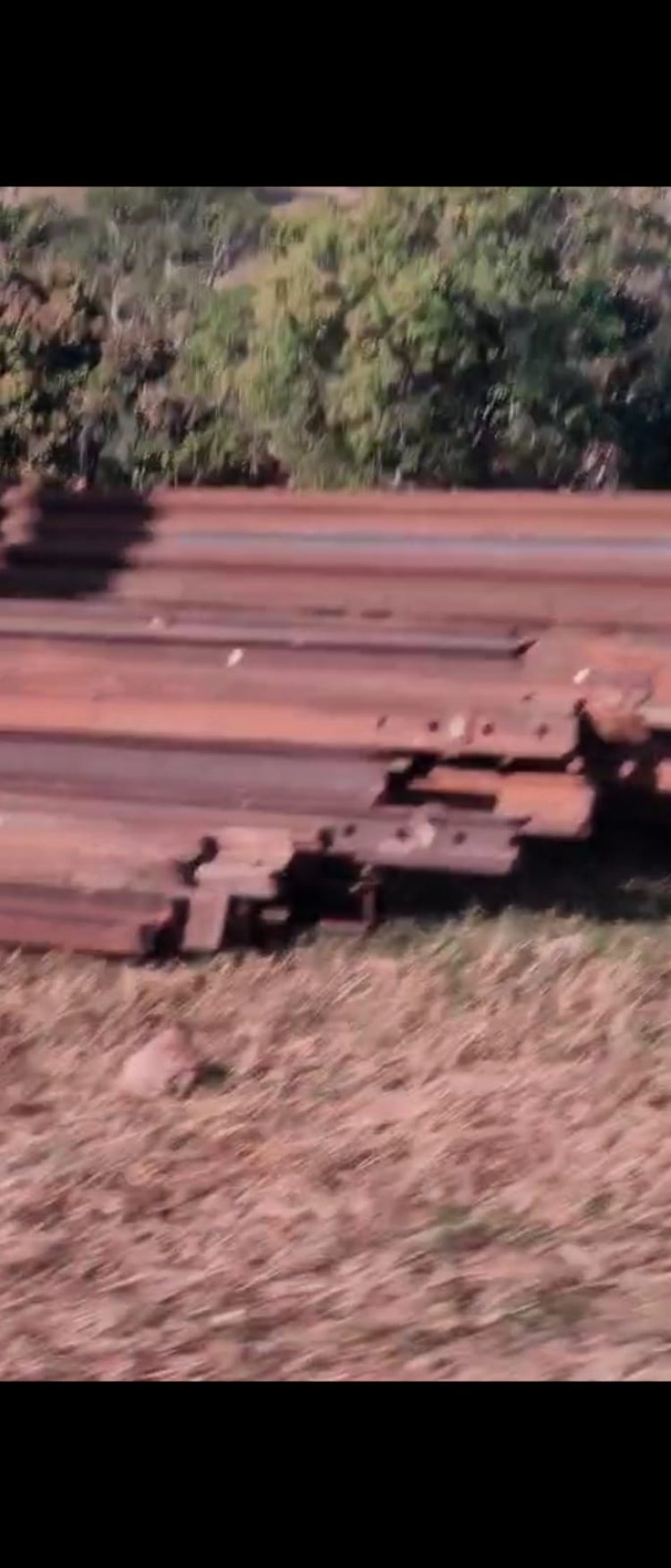 PM prende suspeito e recupera trilhos furtados da Ferrovia Centro Atlântica