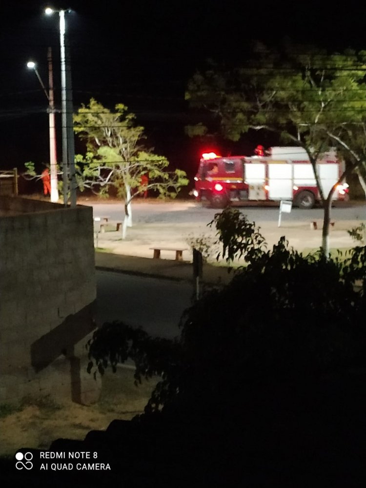 Incêndio de grande proporção atinge o Santa Edwiges, em Itaúna