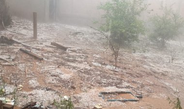 Chuva de granizo assusta moradores de Itatiaiuçu neste sábado