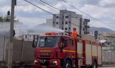Incêndio em lote na rua Josias Machado mobiliza bombeiros e causa transtornos na área central em Itaúna