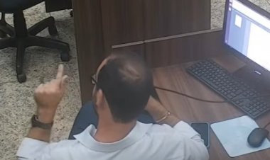 “Lave a sua boca com soda cáustica!”
