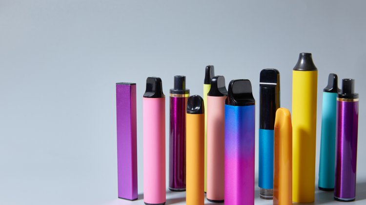 ATRAENTE E LETAL - Saúde faz alerta contra vape