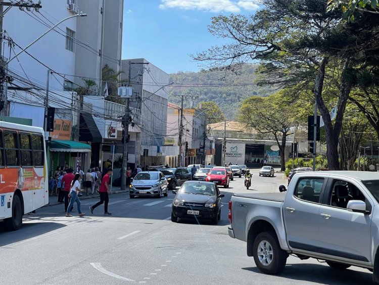 Itaúna tem população estimada em 103.272 pessoas