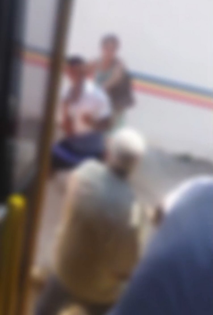 Jovem agride idoso em ônibus em Itaúna