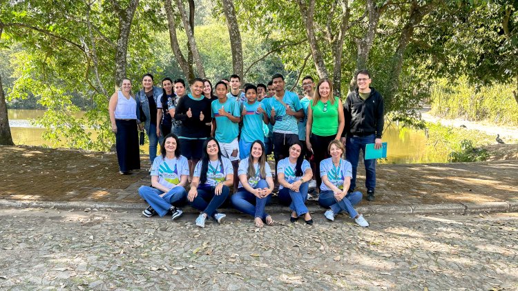 VOLUNTARIADO: Alunos da Granja Escola aprendem sobre Educação Financeira