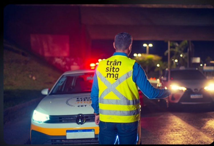 FACILIDADE NO TRÂNSITO - Motoristas poderão regularizar veículos via Pix durante blitz