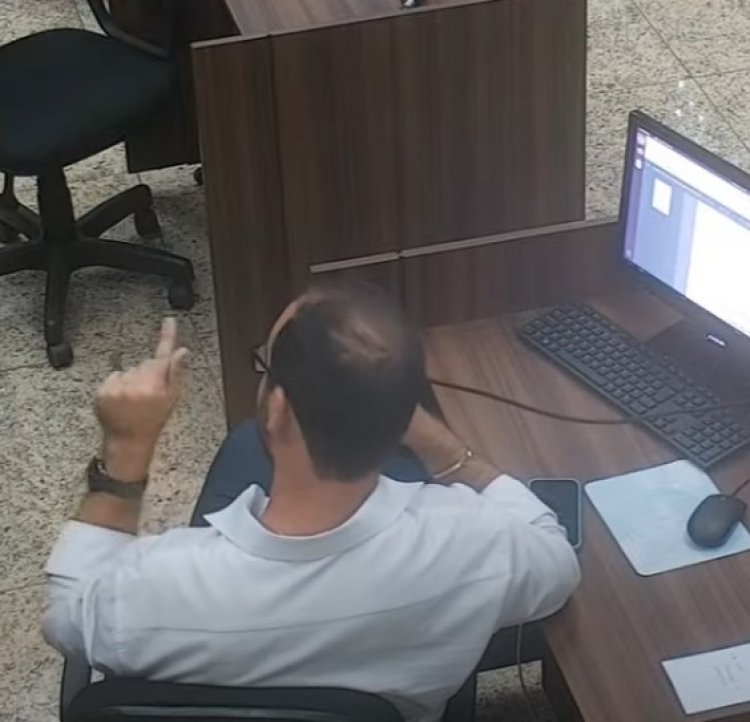 “Lave a sua boca com soda cáustica!”