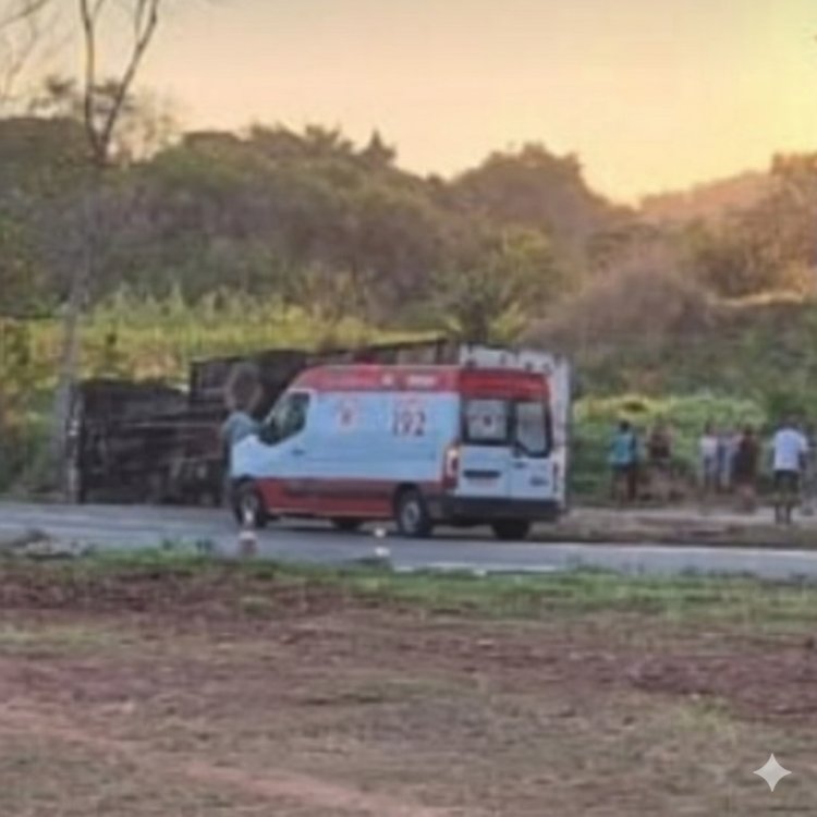 Acidente em Itaúna deixa pai e filha feridos após caminhão tombar