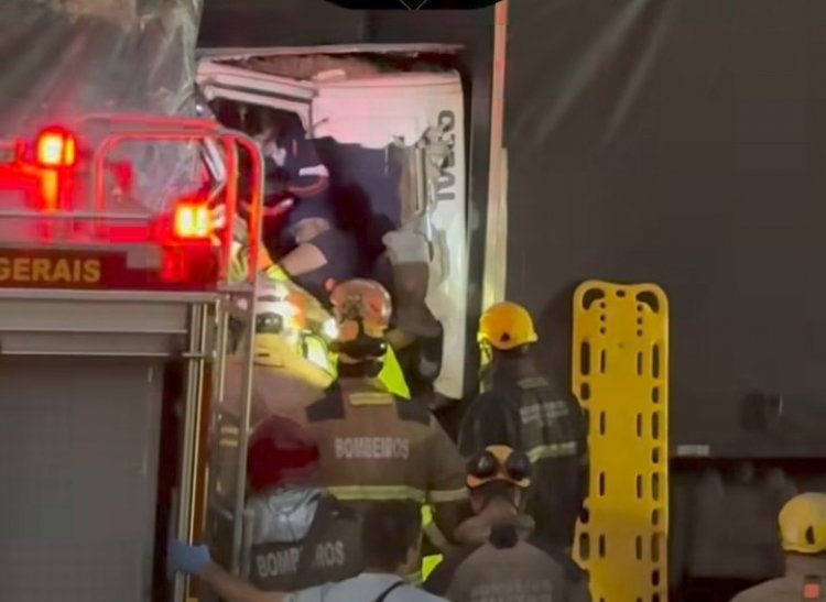 BR-262: acidente grave no sentido Juatuba bloqueia pista e causa quilômetros de congestionamento