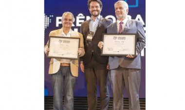 Prefeitura de Itaúna recebe premiação