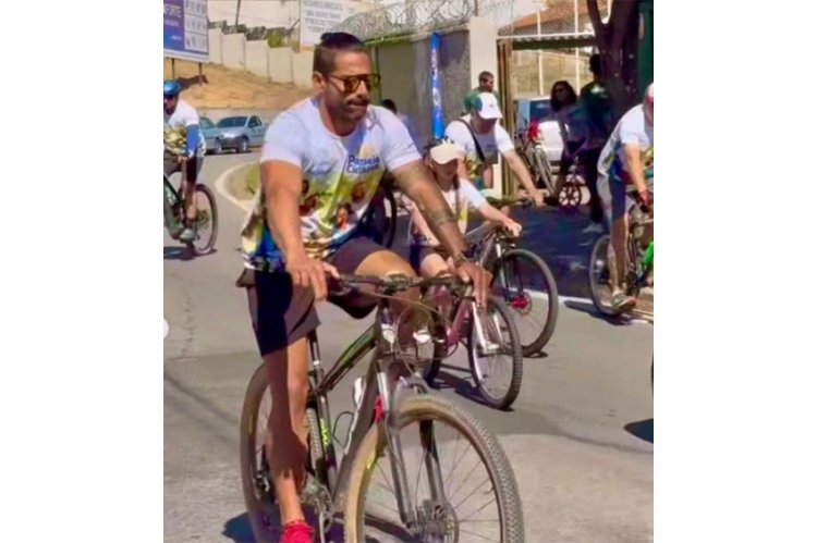 Mais de uma centena de ciclistas participaram do Passeio do Rotary