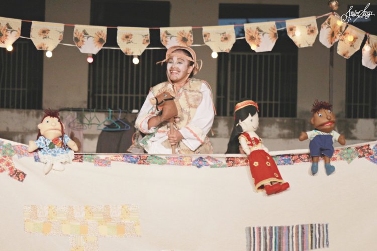DIVERSÃO EM CENA - Espetáculo "O Felizardo" neste domingo