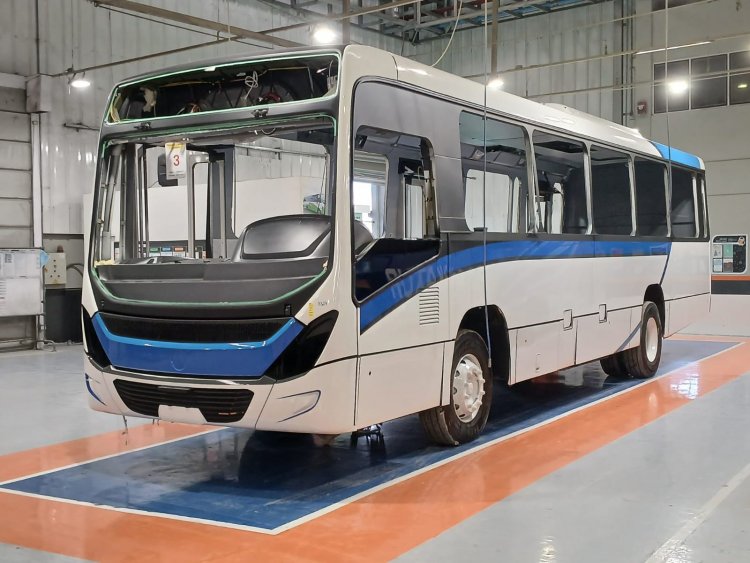 Viação Pedra Negra recebe o primeiro dos 38 novos ônibus