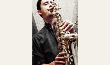 PROGRAMAÇÃO DE NATAL - Tem música boa na Praça da Matriz